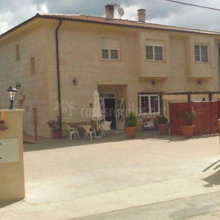 Hotel Rural Puerta De Caderechas Терминон Экстерьер фото